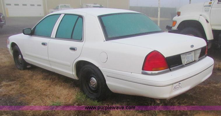 image for item B7015 1998 Ford Crown Victoria Police Interceptor