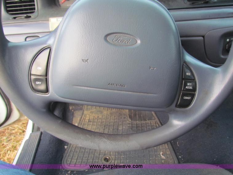 image for item B7015 1998 Ford Crown Victoria Police Interceptor