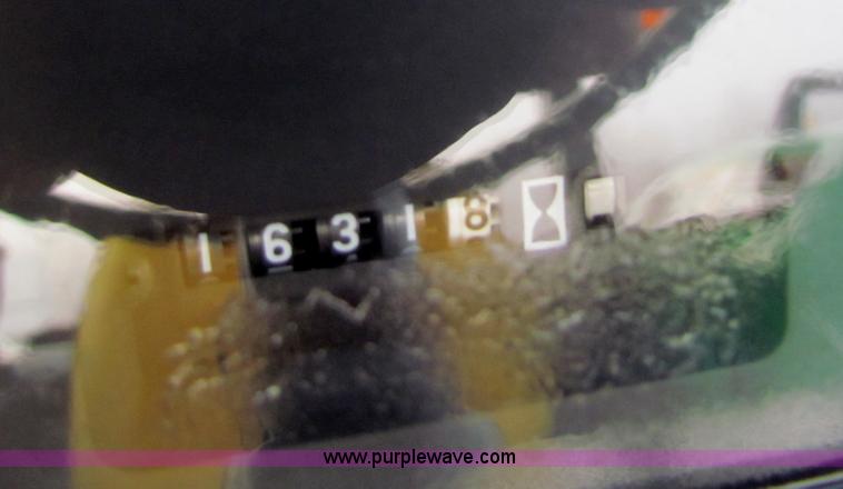 image for item B7019 1998 John Deere 5300 tractor