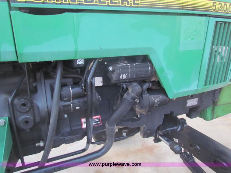image for item B7019 1998 John Deere 5300 tractor