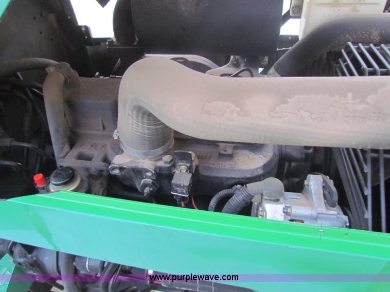 image for item B7019 1998 John Deere 5300 tractor