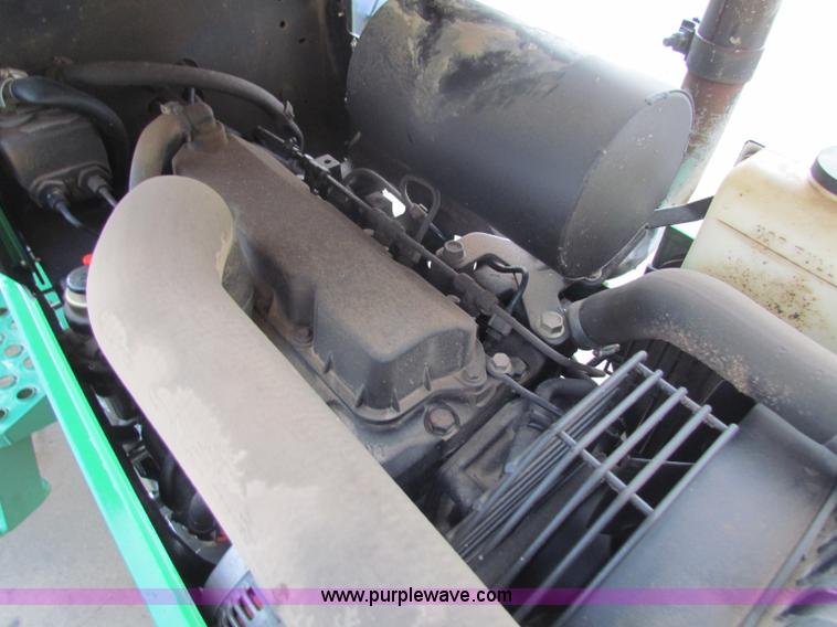 image for item B7019 1998 John Deere 5300 tractor