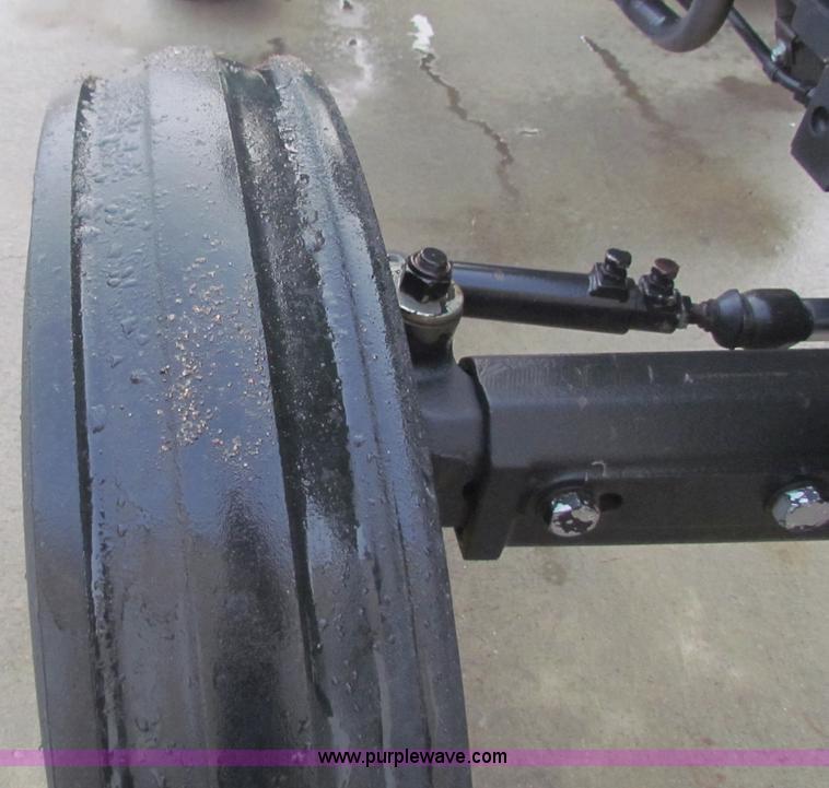 image for item B7019 1998 John Deere 5300 tractor