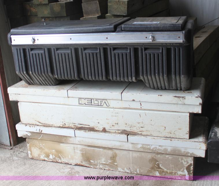 image for item B8686 (3) crossbed toolboxes