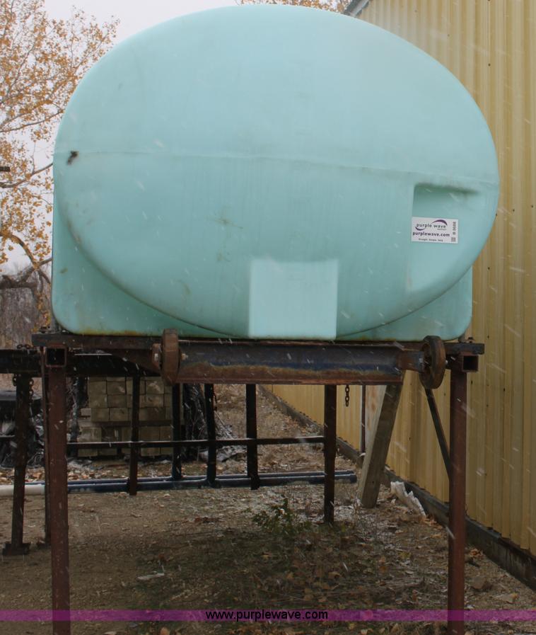 image for item B8688 Schaben 1600 gallon salt-brine tank