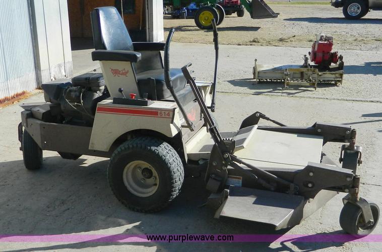 image for item C9422 Grasshopper 614 lawn mower