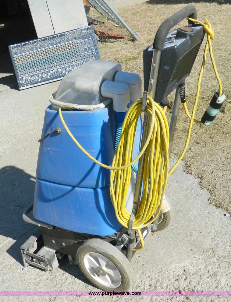 image for item C9427 Windsor Admiral floor brush