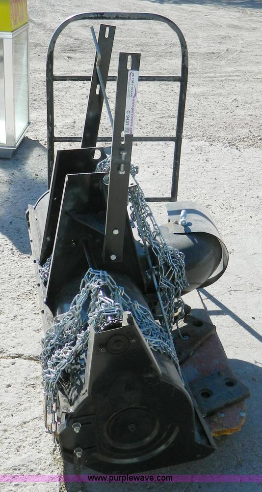 image for item C9431 IEC DST48 snow blower