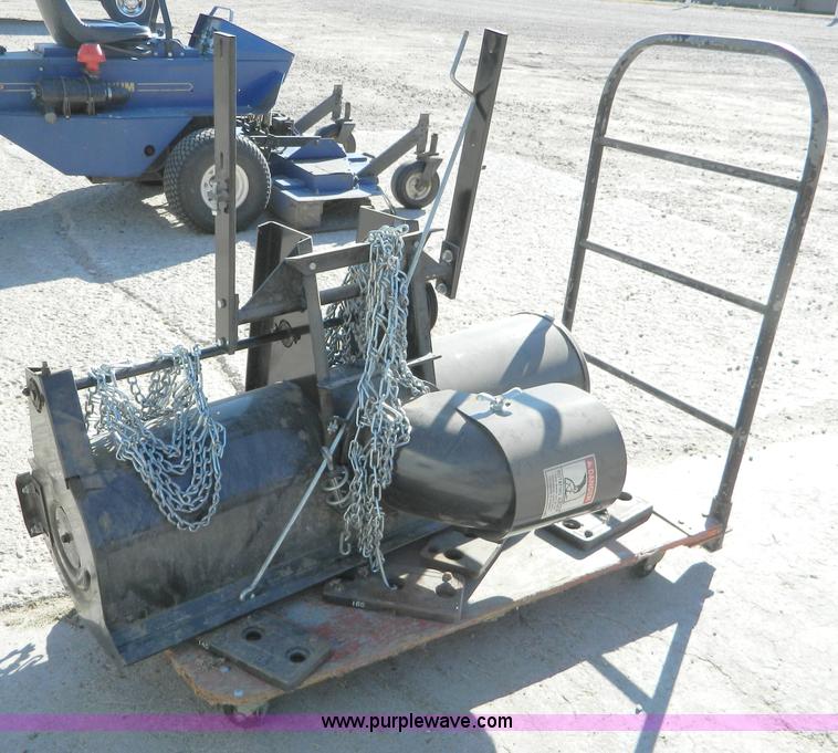 image for item C9431 IEC DST48 snow blower