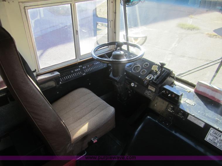 image for item C9876 1998 Carpenter Crown school bus