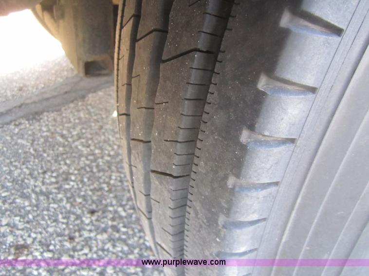 image for item C9876 1998 Carpenter Crown school bus