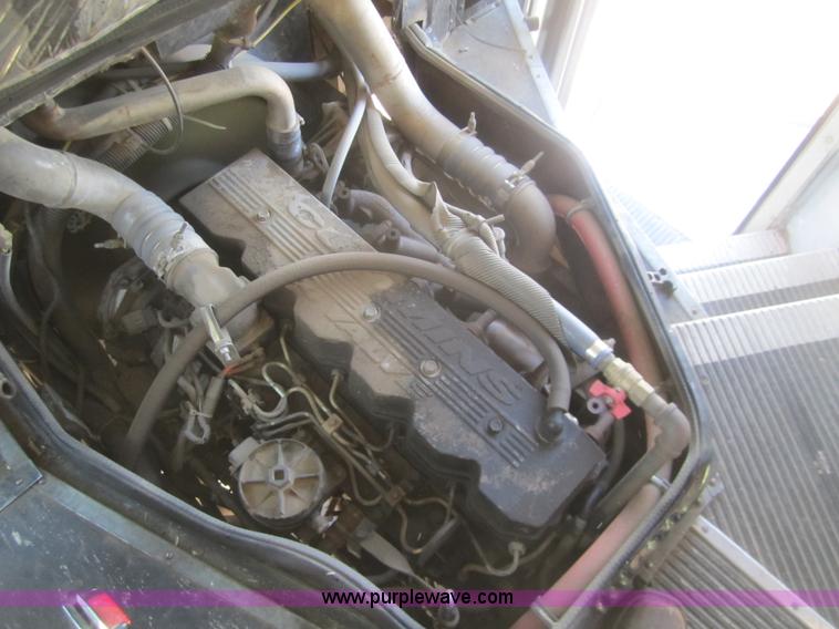 image for item C9876 1998 Carpenter Crown school bus