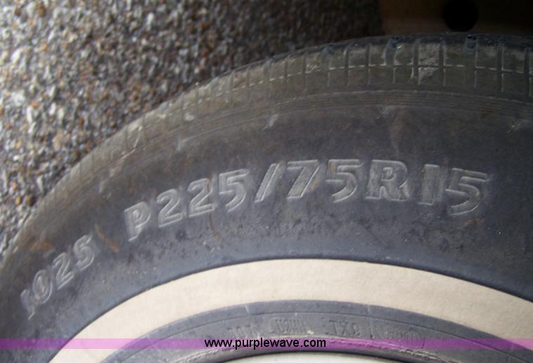 image for item D8582 1993 Cadillac Fleetwood