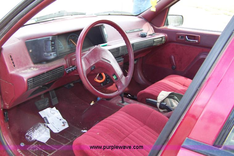 image for item D8583 1990 Chevrolet Corsica LT