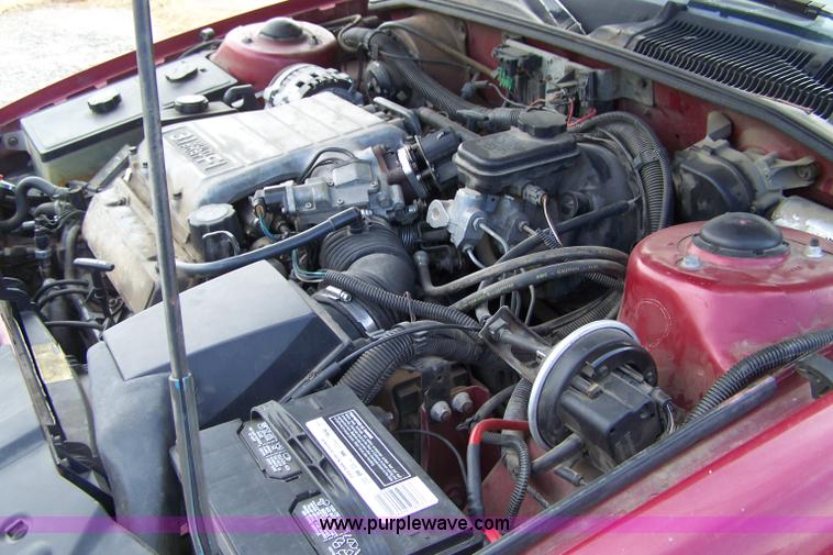 image for item D8583 1990 Chevrolet Corsica LT