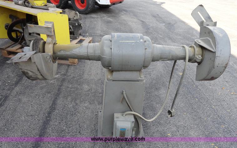 image for item G9162 WF Machine grinder/polisher with stand