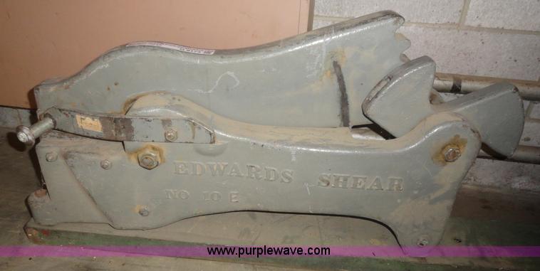 image for item G9173 Edwards N010E metal shear