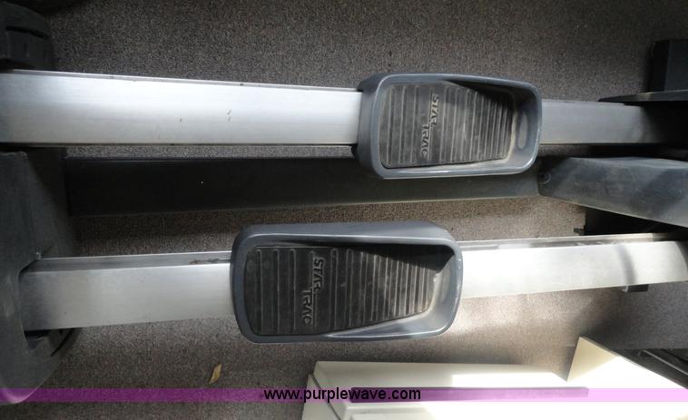 image for item G9175 Assorted gym equipment