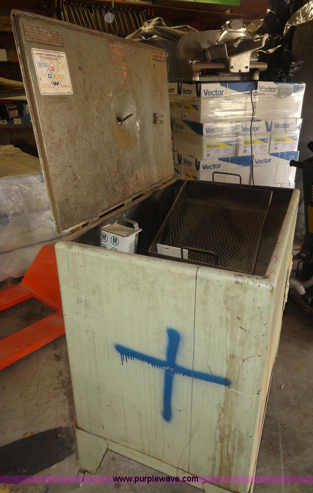 image for item G9178 Cleanmaster 70 parts washer