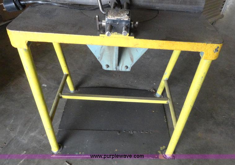 image for item G9181 Target metal cutoff saw