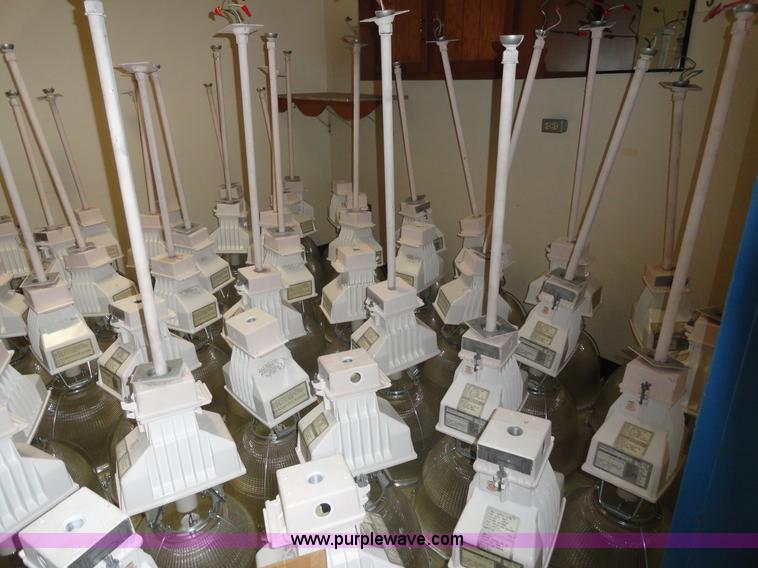 image for item G9184 Approximately 67 400 watt bay lights