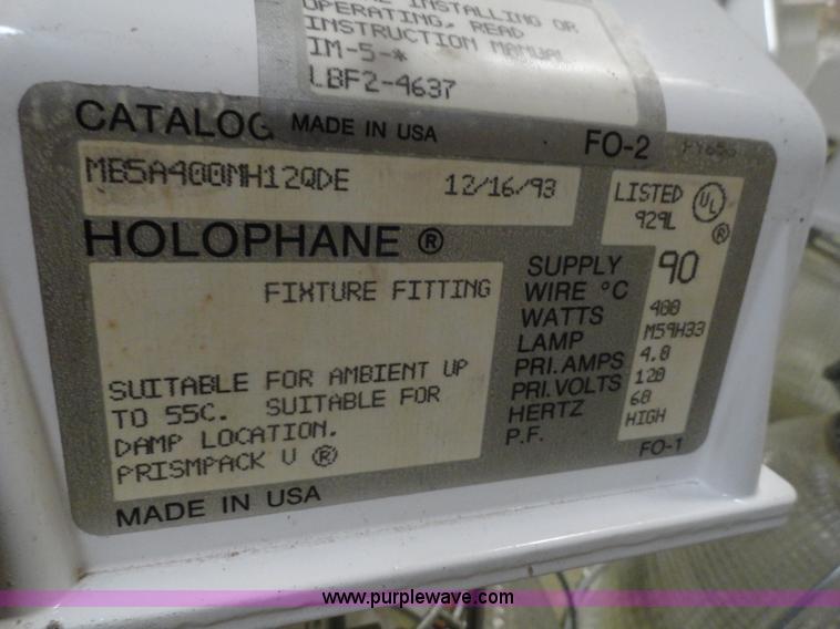 image for item G9184 Approximately 67 400 watt bay lights