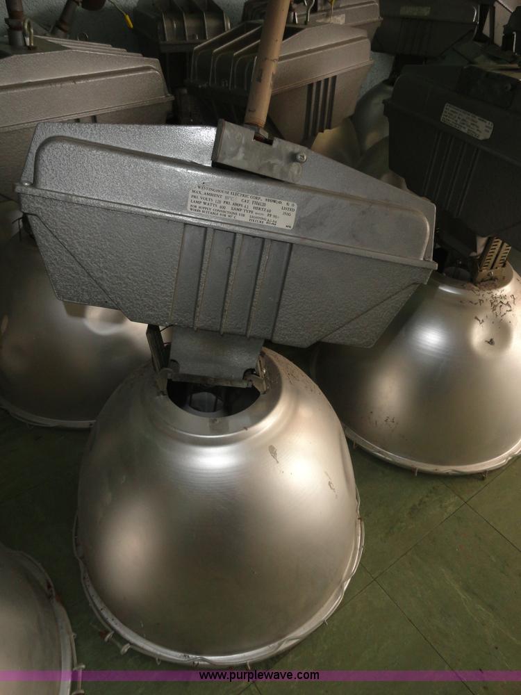 image for item G9185 (20) 400 watt bay lights