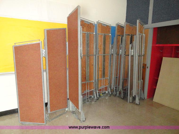 image for item G9187 Approximately seven risers