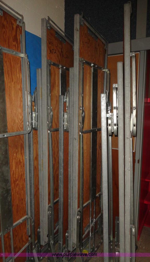 image for item G9187 Approximately seven risers