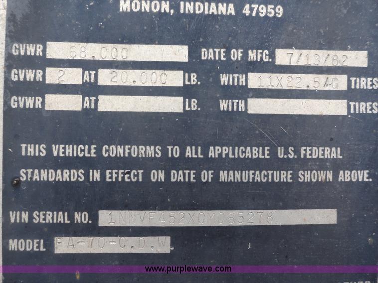 image for item G9188 1982 Monon FA-70-CDW dry van trailer