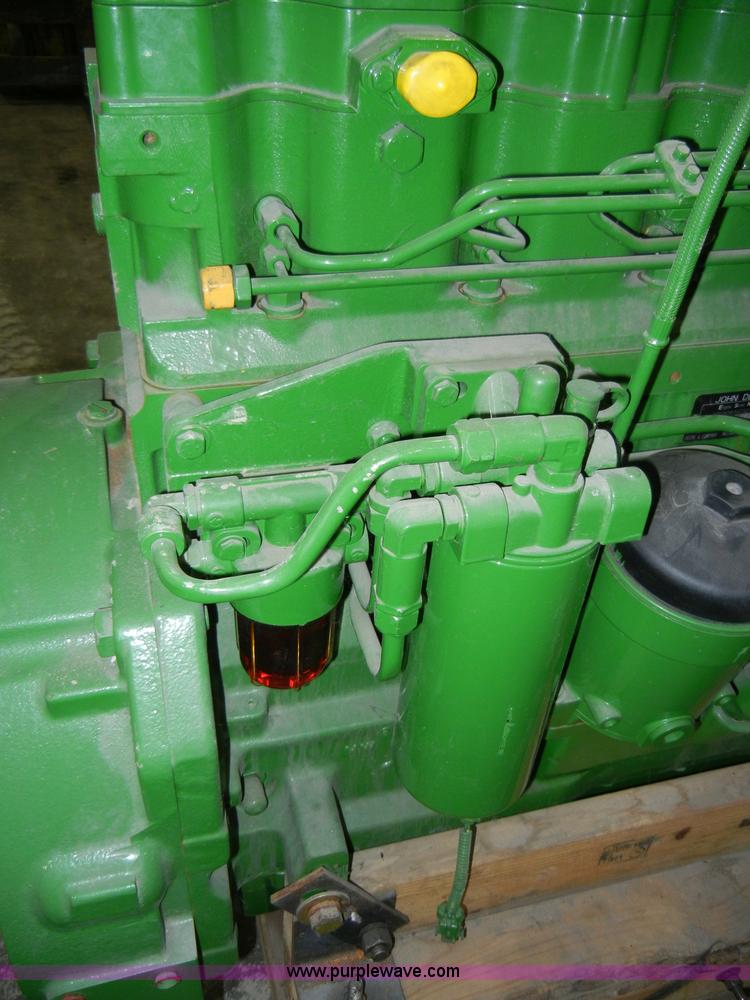 image for item H9027 2003 John Deere 8.1L engine