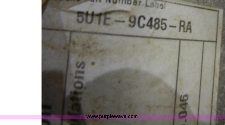 image for item H9028 Ford 4.2L V6 engine