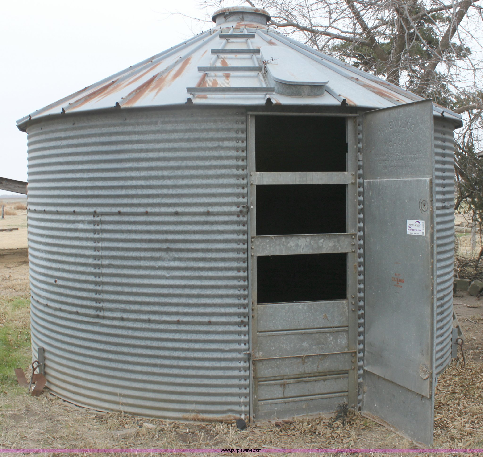 Columbian AAA 14' grain storage bin in Hutchinson, KS Item B8692 sold