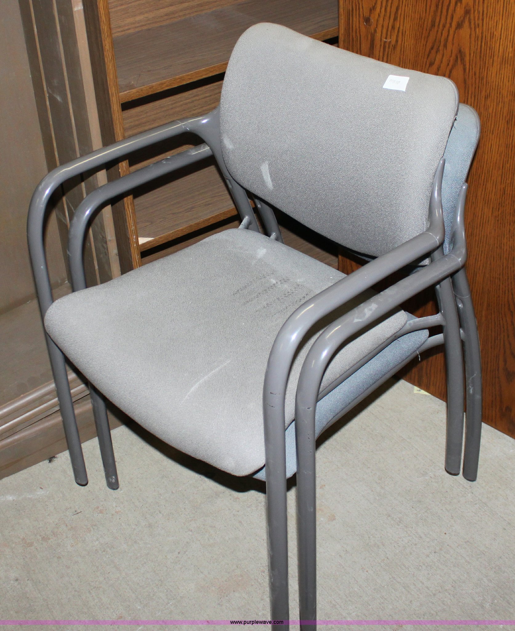 Assorted office furniture in Wichita, KS Item F9938 sold Purple Wave