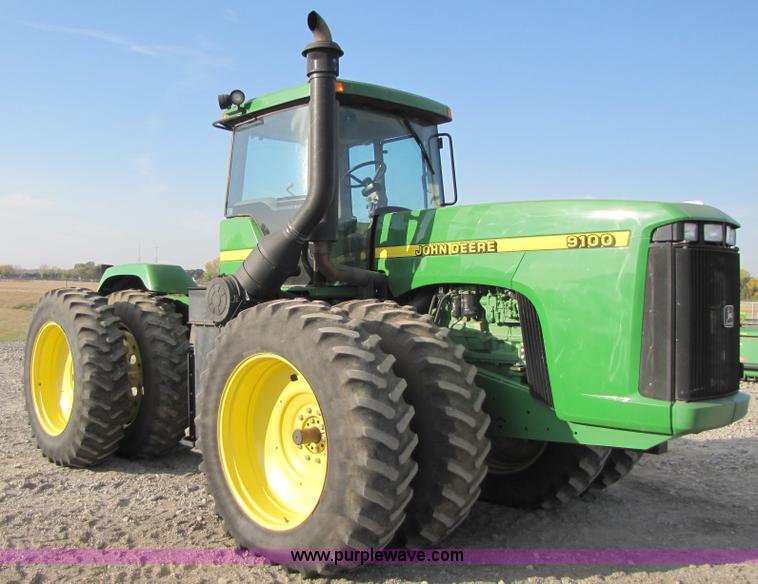 image for item A4601 1998 John Deere 9100 4WD tractor