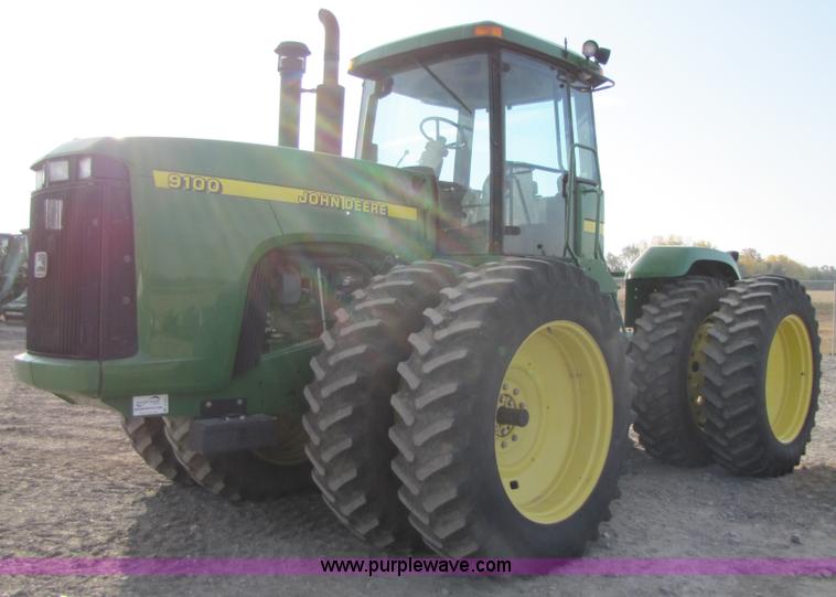 image for item A4601 1998 John Deere 9100 4WD tractor