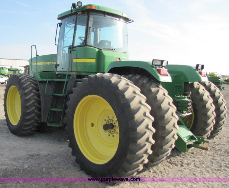 image for item A4601 1998 John Deere 9100 4WD tractor