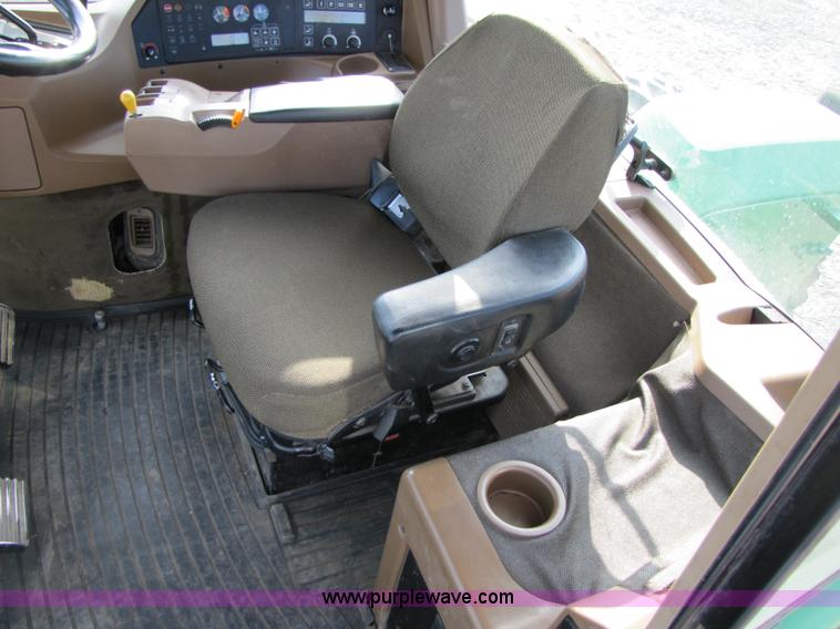 image for item A4601 1998 John Deere 9100 4WD tractor