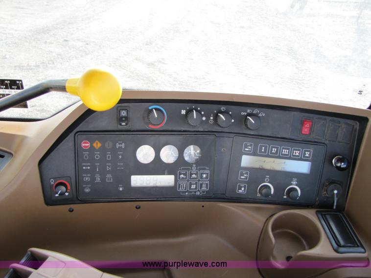 image for item A4601 1998 John Deere 9100 4WD tractor