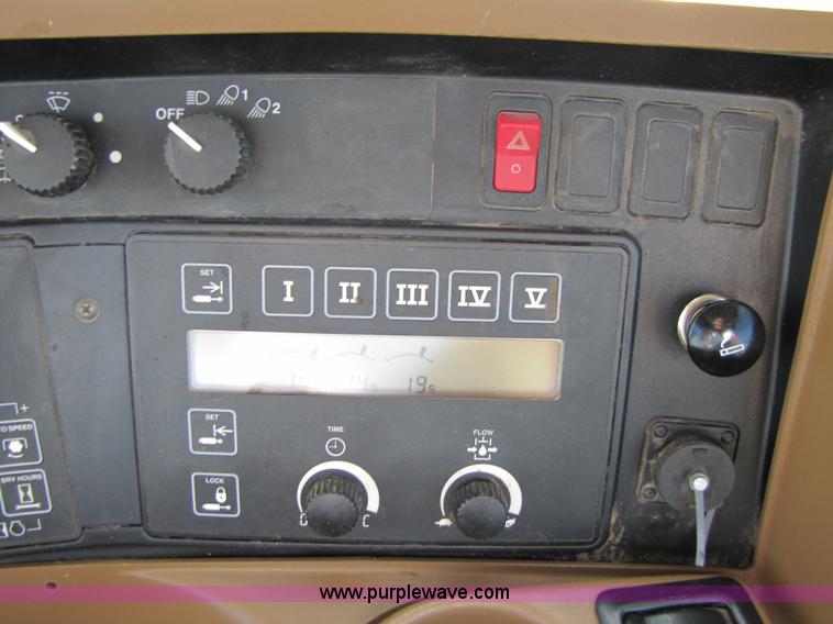 image for item A4601 1998 John Deere 9100 4WD tractor