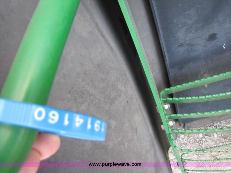 image for item A4601 1998 John Deere 9100 4WD tractor