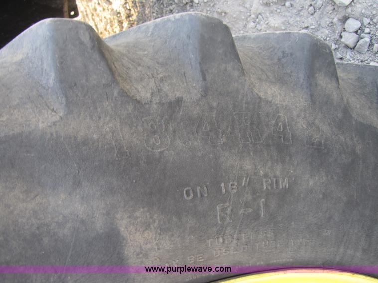 image for item A4601 1998 John Deere 9100 4WD tractor