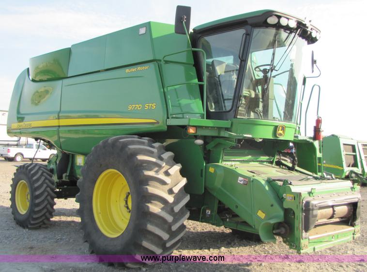 image for item A4602 2008 John Deere 9770 STS combine