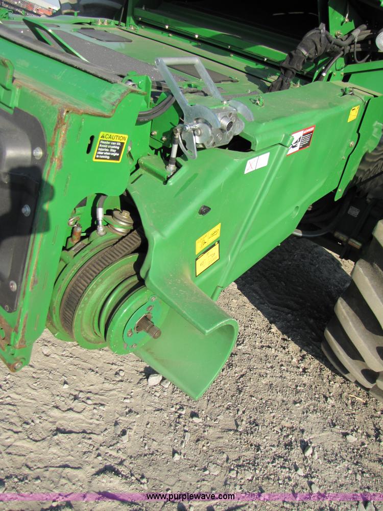 image for item A4602 2008 John Deere 9770 STS combine