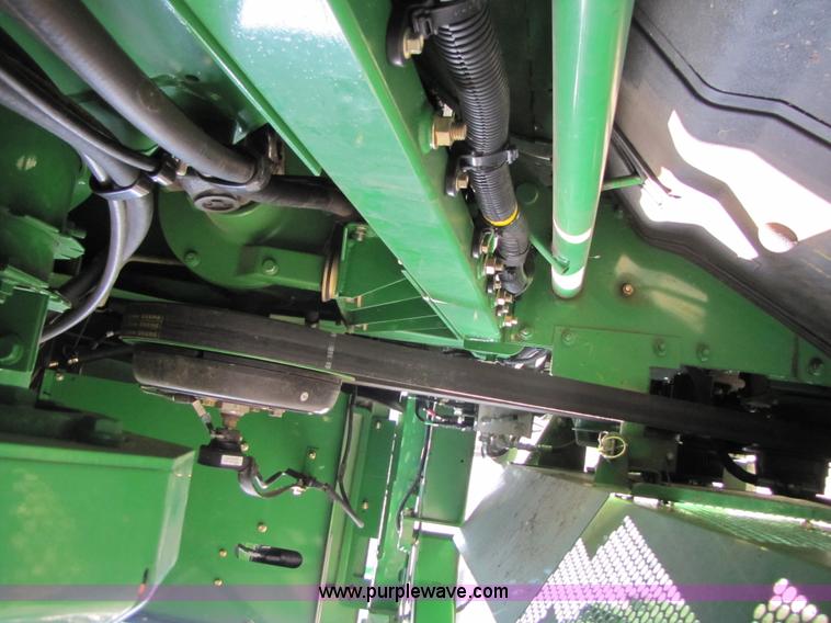 image for item A4602 2008 John Deere 9770 STS combine