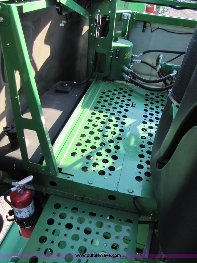 image for item A4602 2008 John Deere 9770 STS combine