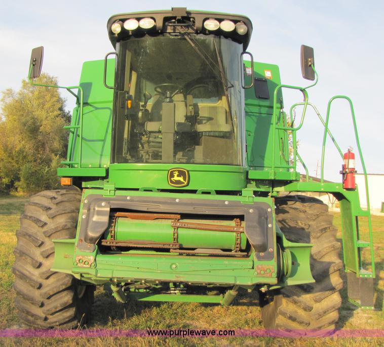 image for item A4603 2009 John Deere 9770 STS combine