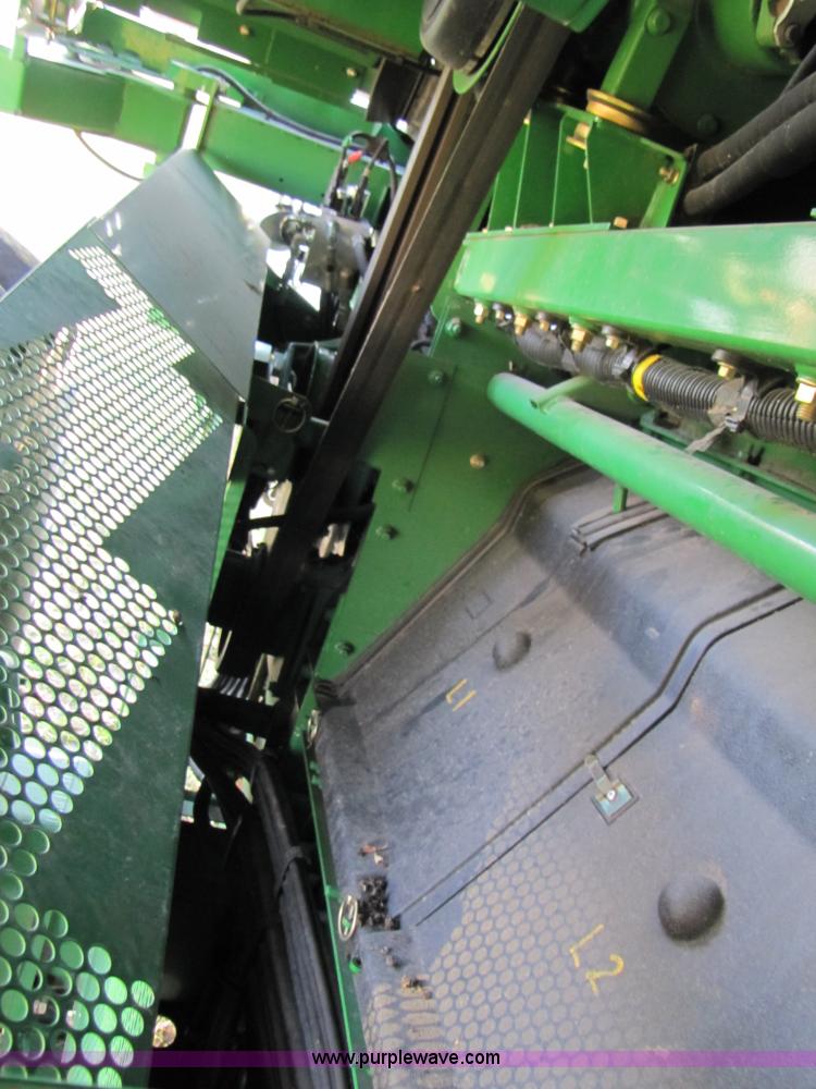 image for item A4603 2009 John Deere 9770 STS combine