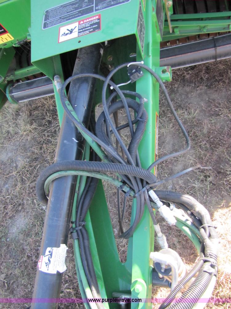 image for item A4605 John Deere 568 round baler