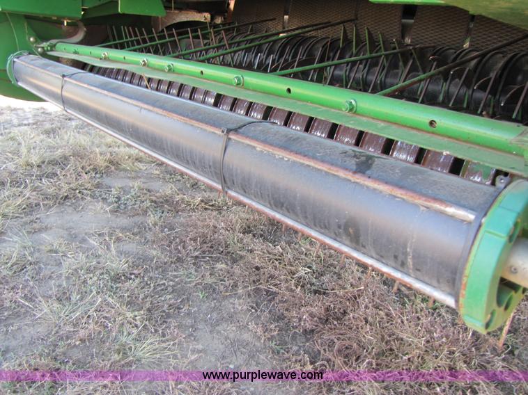 image for item A4605 John Deere 568 round baler